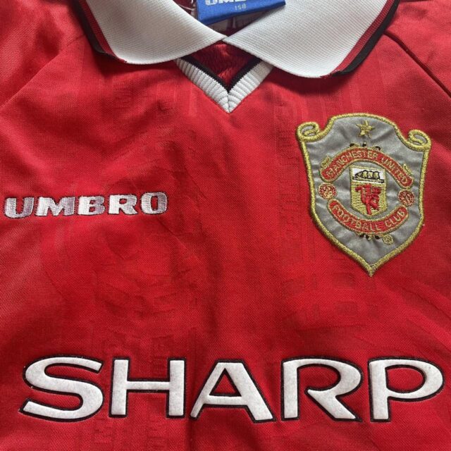 Vintage Manchester United CL Winners Home Football Shirt 1997/00 - XS