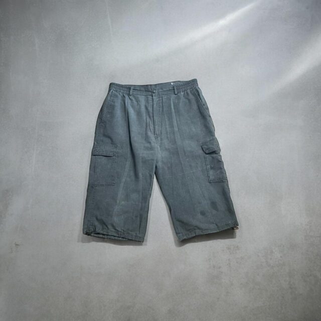 Vintage Mens Camo Utility Cargo Shorts - M