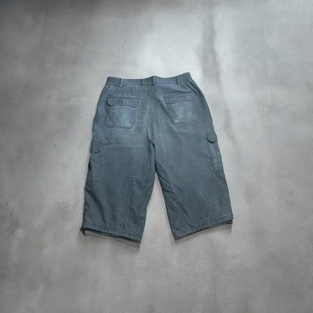 Vintage Mens Camo Utility Cargo Shorts - M