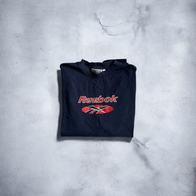 Mens Vintage Reebok Tshirt - L