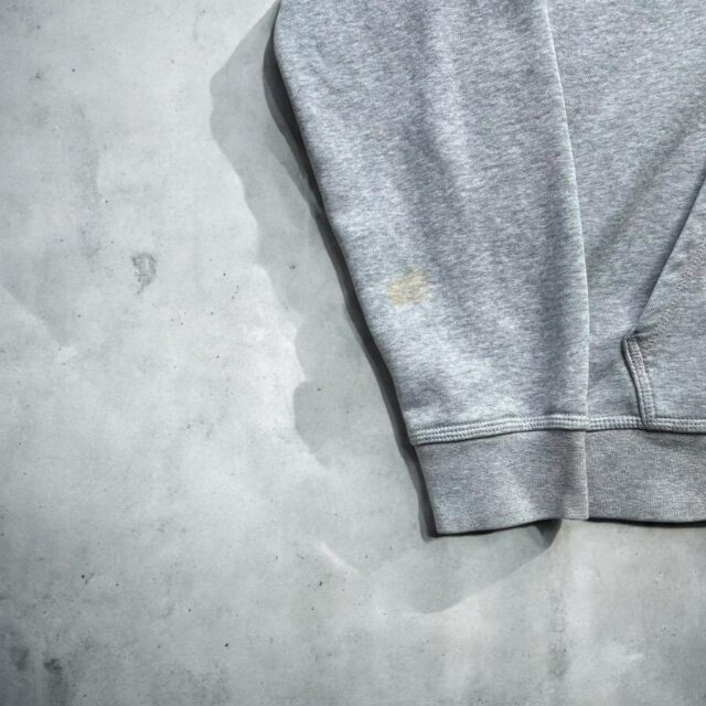 Men's Vintage Y2K Grey Nike Swoosh Embroidered Hoodie - L