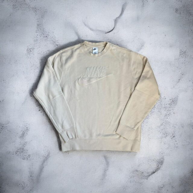 Men's Cream Nike Embroidered Spell Out Sweatshirt - M