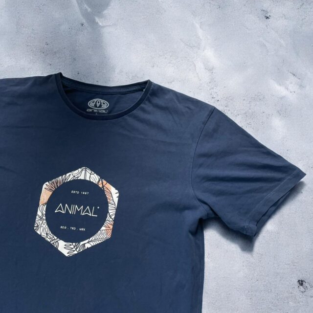 Mens Animal Graphic Print Tshirt - L