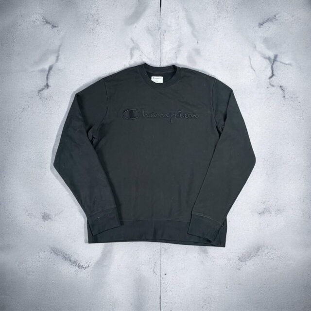 Men's Y2K Black Champion Sweatshirt - M