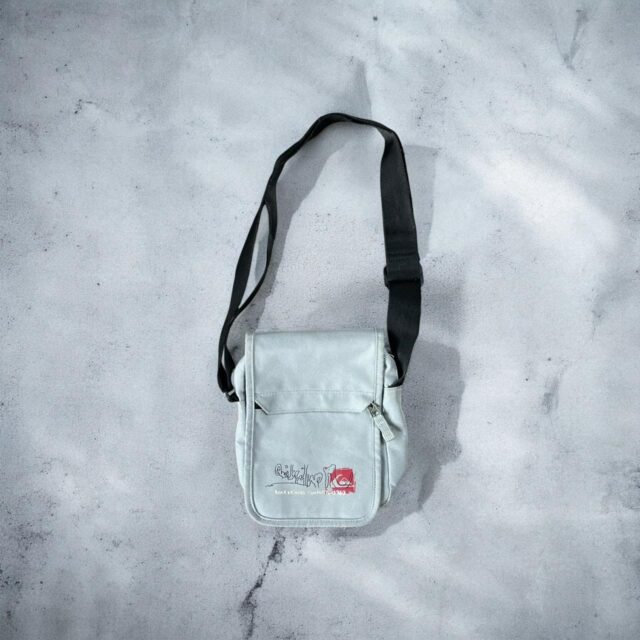 Vintage Y2K Quiksilver Shoulder Bag