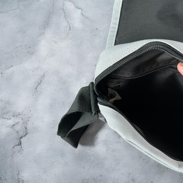 Vintage Y2K Quiksilver Shoulder Bag