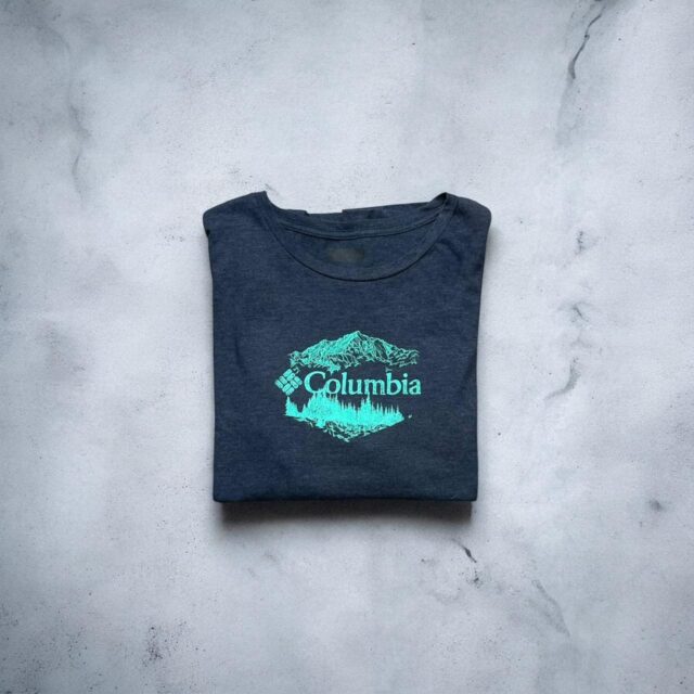 Mens Navy Blue Columbia Tshirt - L