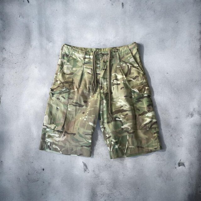 Vintage Mens Camo Utility Cargo Shorts - 34"