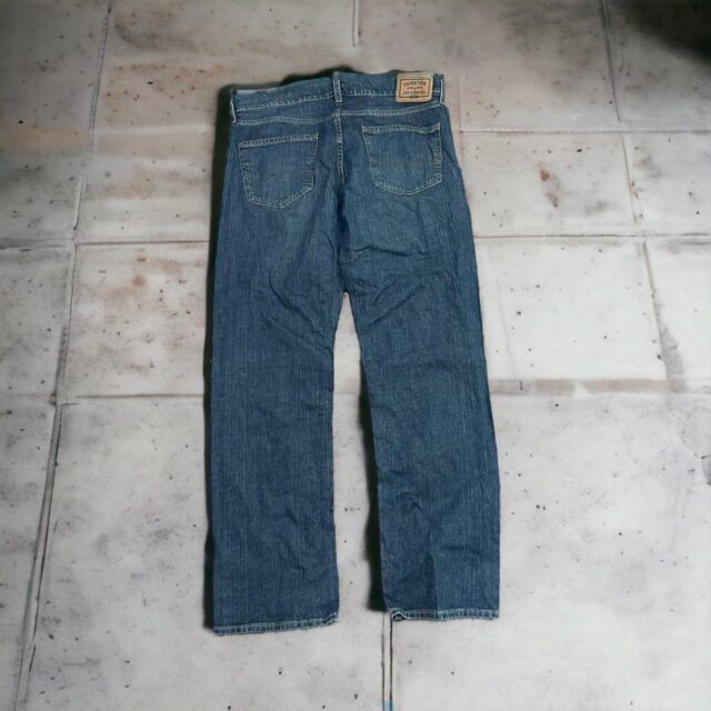 Vintage Mens Levi's Gold Signature Jeans - 34"