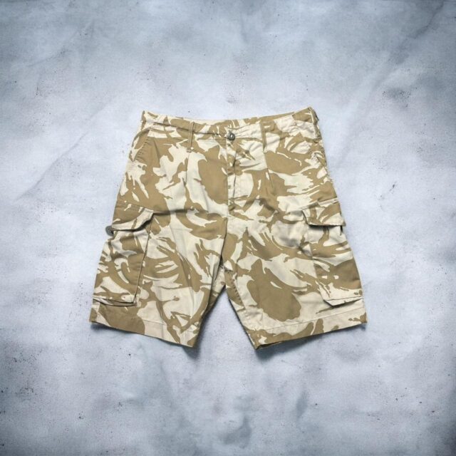 Vintage Mens Camo Utility Cargo Shorts - 34"