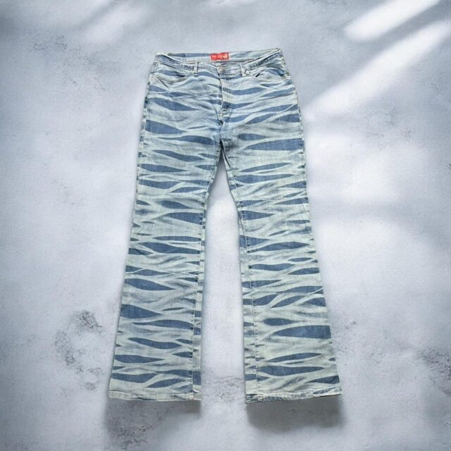 Vintage Y2K Baggy Striped Jeans - 32"