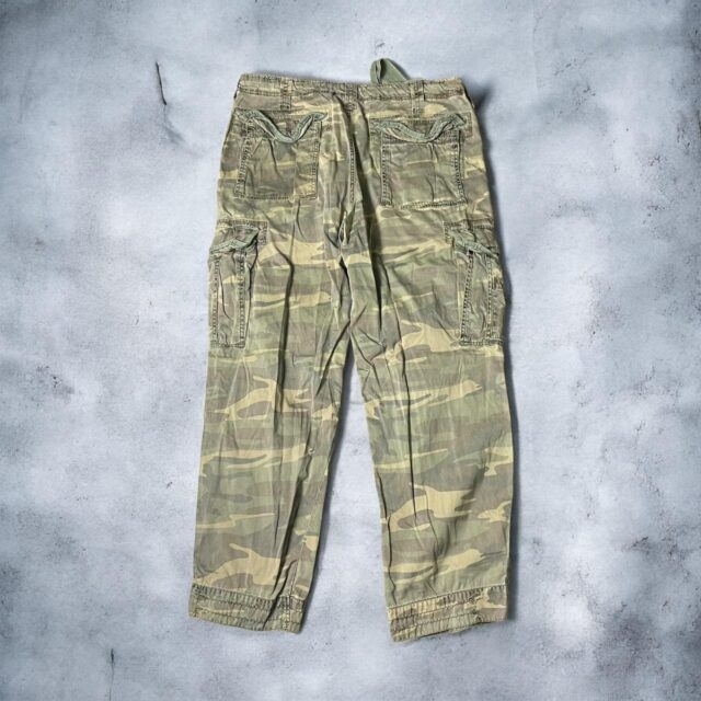 Vintage Khaki Camo Cargo Trousers - 36"