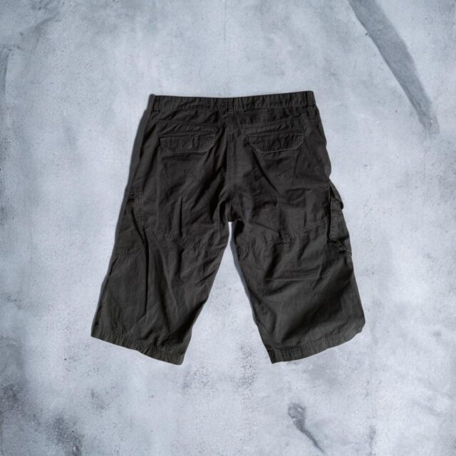 Vintage Y2K Mens Black Cargo Shorts - 36"