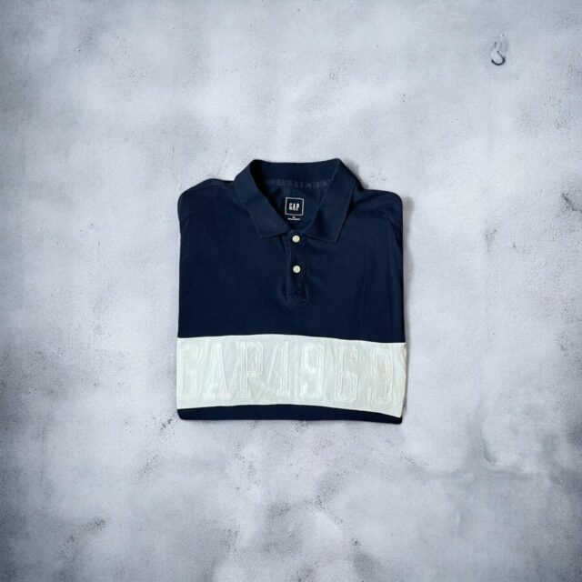 Men's Y2K Gap Embroidered Spell Out Polo Shirt - XL