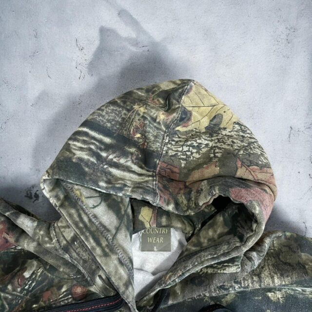 Vintage Men's RealTree Camo Hoodie - L