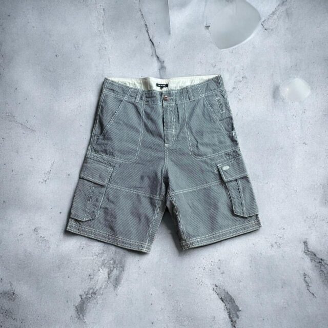 Vintage Y2K Mens Animal Cargo Shorts - 34"