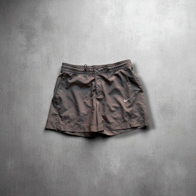 Vintage Y2K Brown Ladies Nike Shorts - M